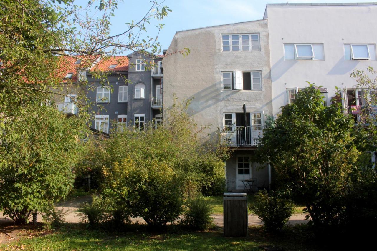Aday - Apartment Suite 1 Aalborg Center Exterior foto